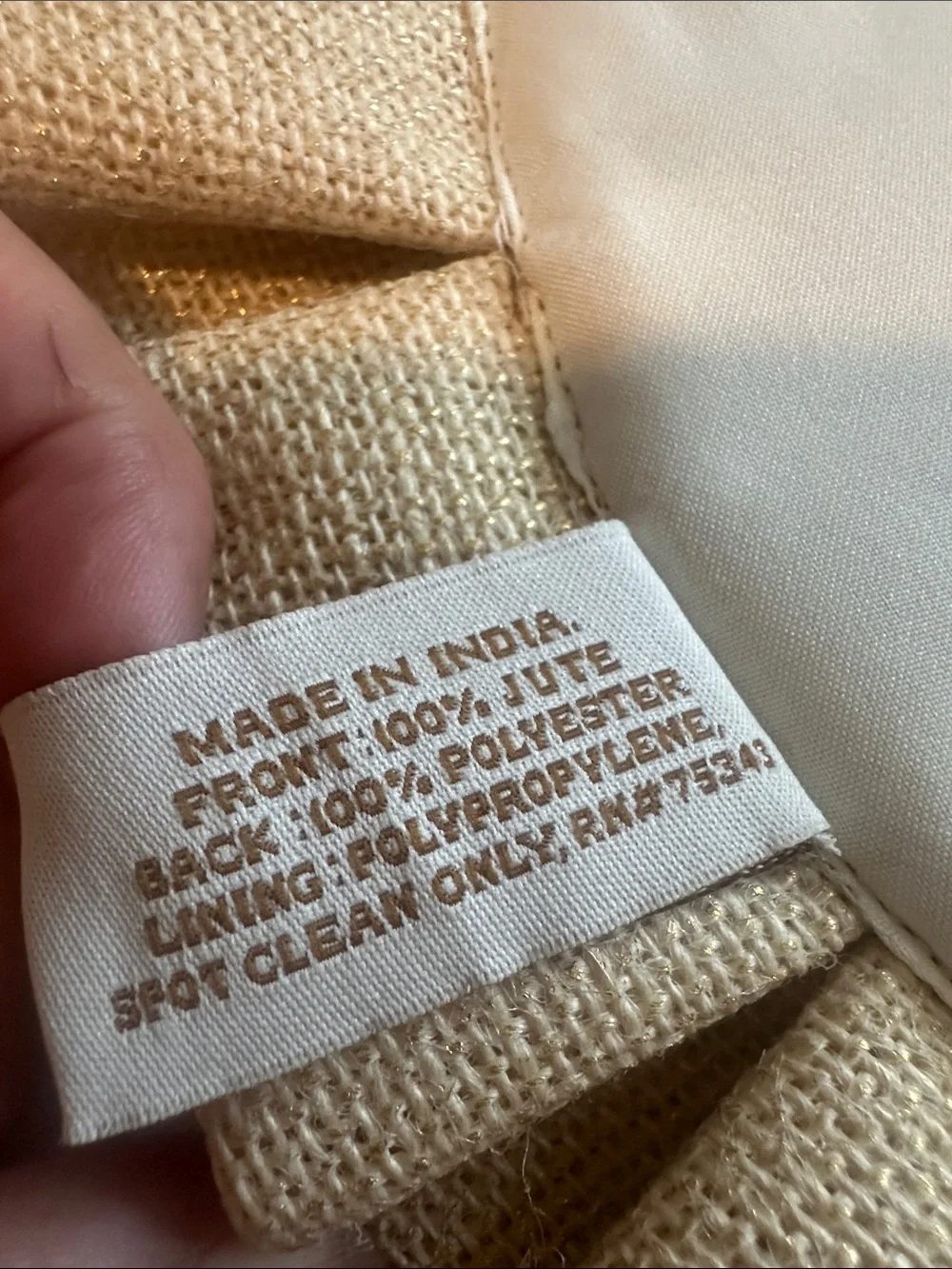 Set of 4 Round Pleated Burlap Placemats - Neutral Tan